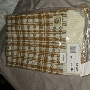 Timberland tan and white scarf NWOT